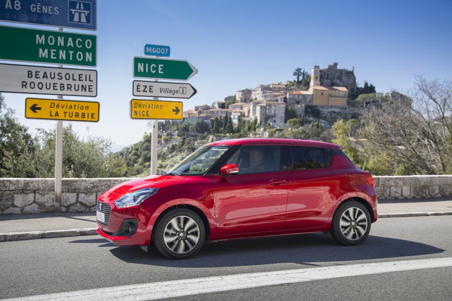  Suzuki Swift 2017 года  (WW) (фото 24 из 101)